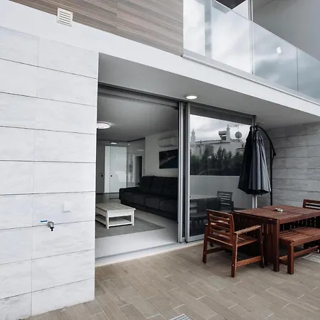 Villa In Albufeira With Private Swimming Pool For 8 People