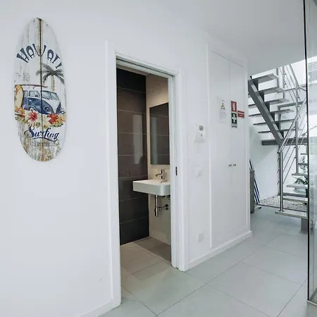Villa In Albufeira With Private Swimming Pool For 8 People *