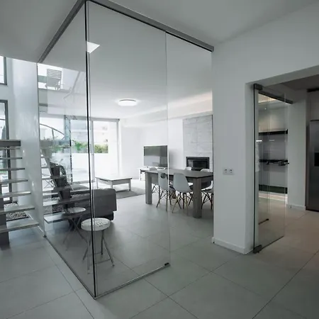 Villa In Albufeira With Private Swimming Pool For 8 People البوفيرا